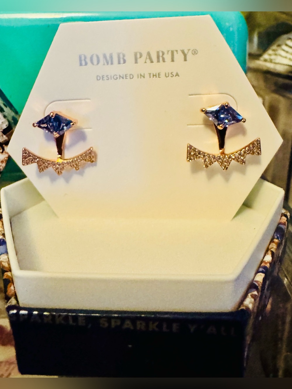 Bomb party September 2023 Sapphire earrings
